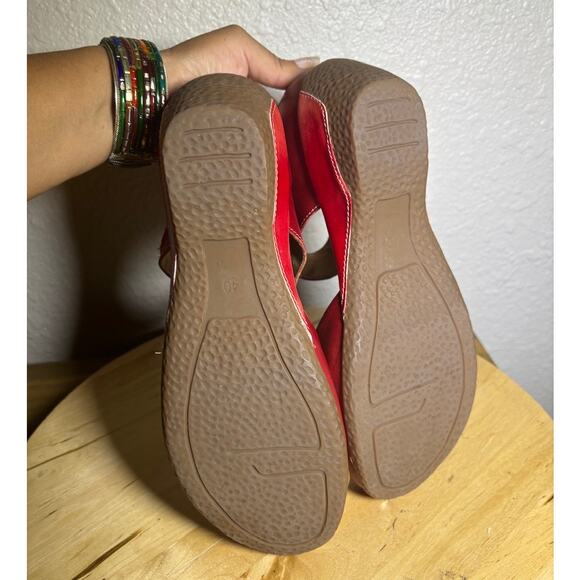 Spring Step womens L'artiste Red Glossy Leather Mary Jane size 40/  9- 9.5 - Picture 5 of 9